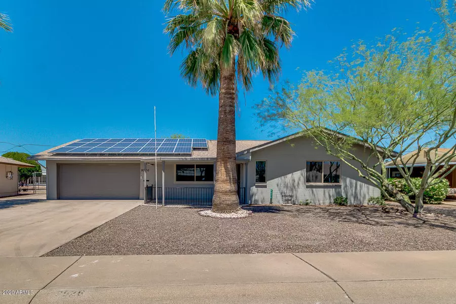 9926 W CROSBY Circle N, Sun City, AZ 85351