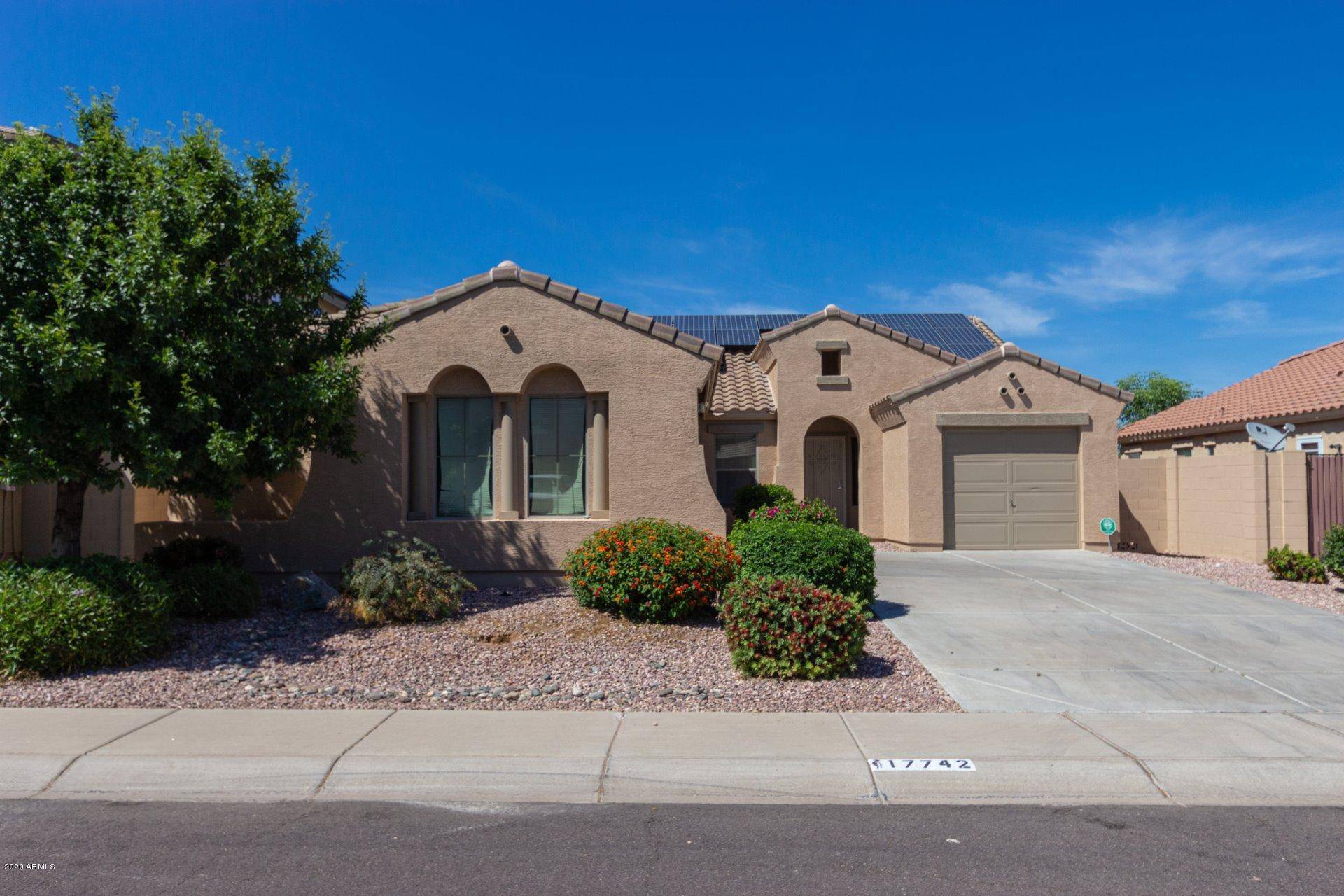 17742 W GELDING Drive, Surprise, AZ 85388