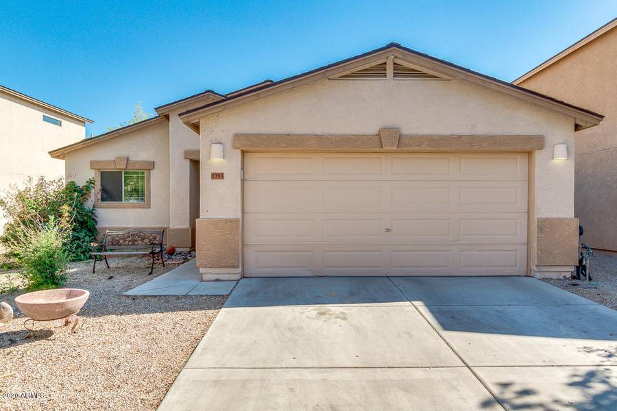 1793 E DENIM Trail, San Tan Valley, AZ 85143