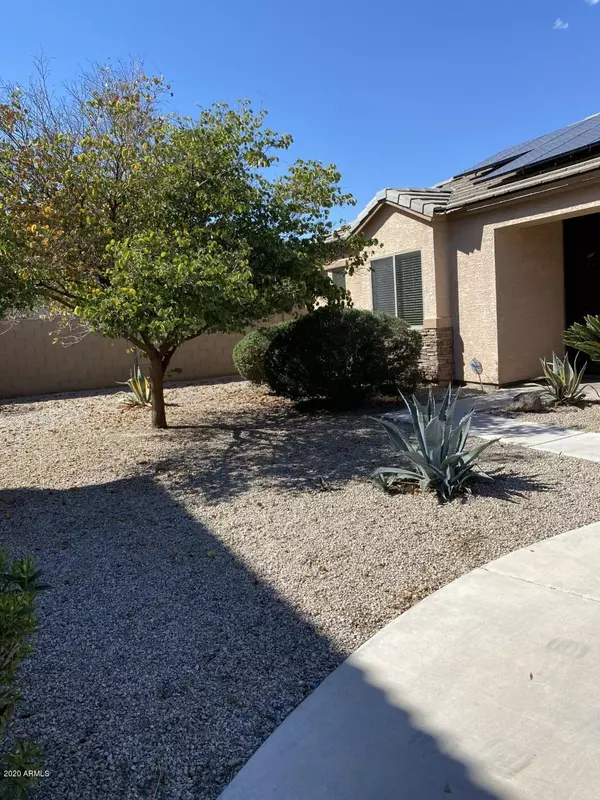 Phoenix, AZ 85033,7330 W WOLF Street W