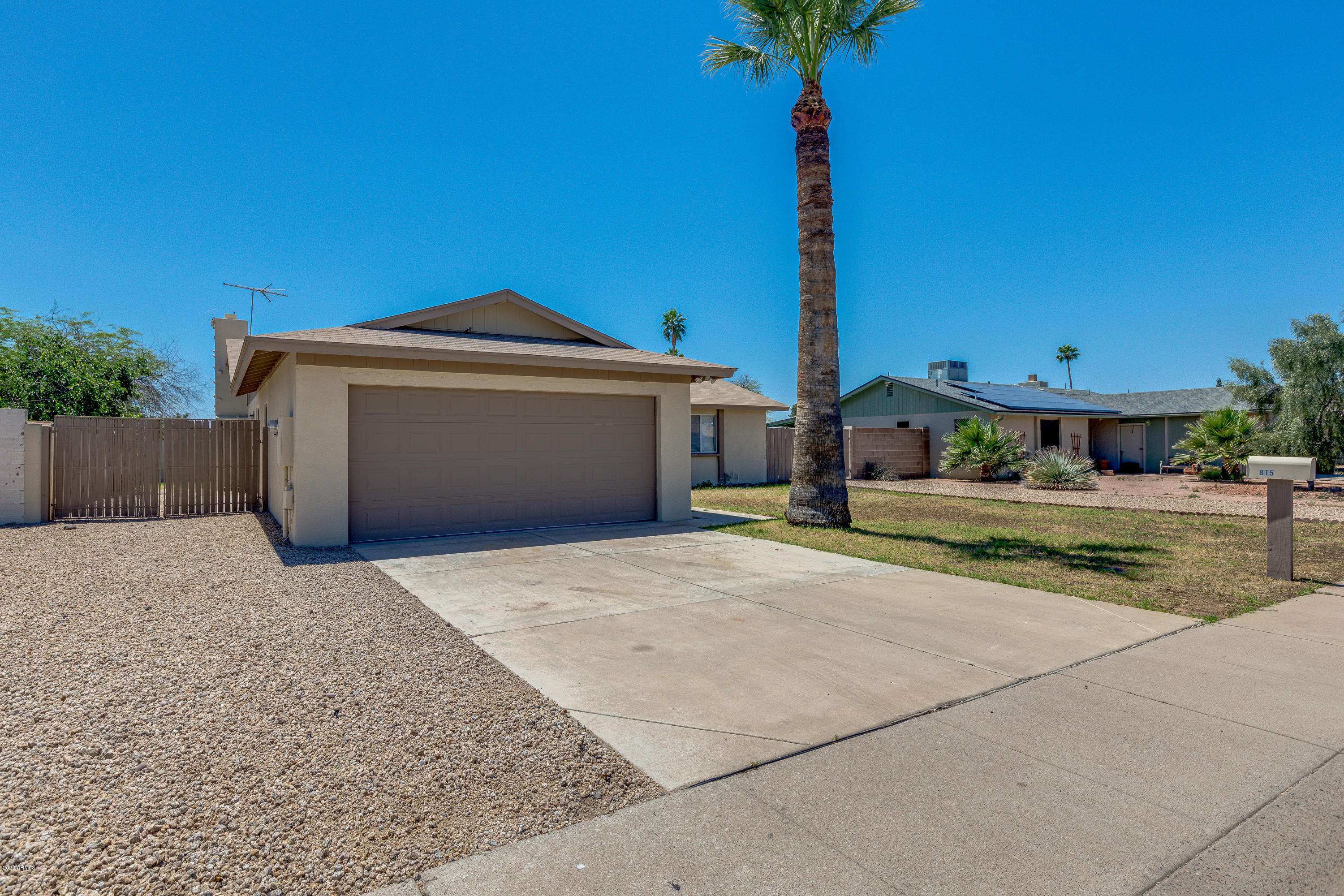 Phoenix, AZ 85023,815 W VILLA MARIA Drive