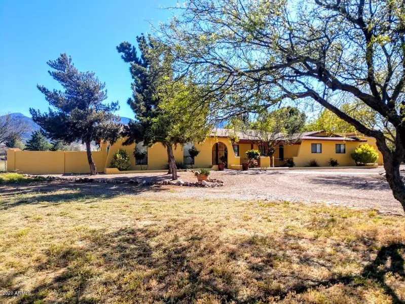 3318 E NAVAHO Street, Sierra Vista, AZ 85650