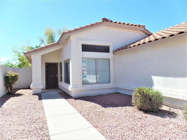 Chandler, AZ 85286,1327 W LARK Drive