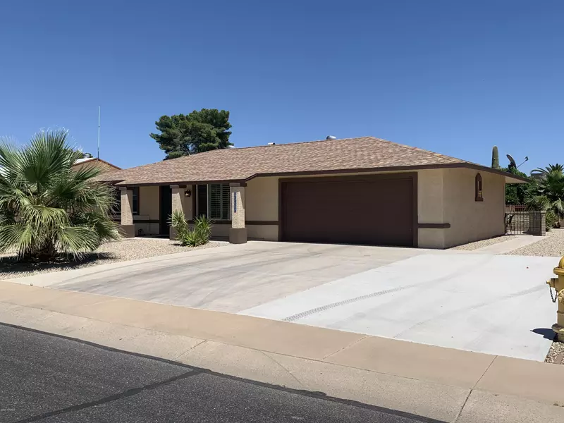 19425 N CONCHO Circle, Sun City, AZ 85373