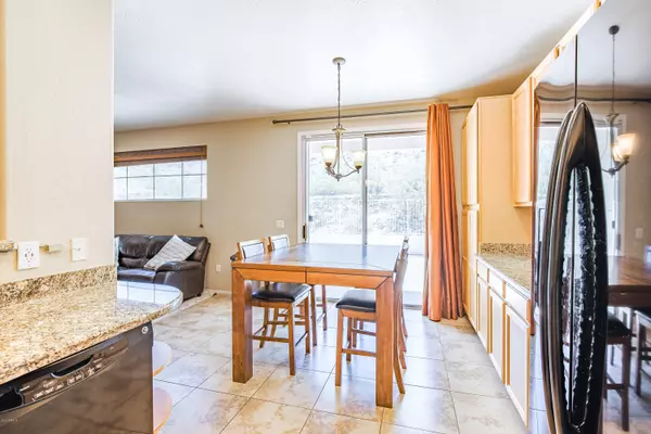 Phoenix, AZ 85045,419 W MOUNTAIN SAGE Drive