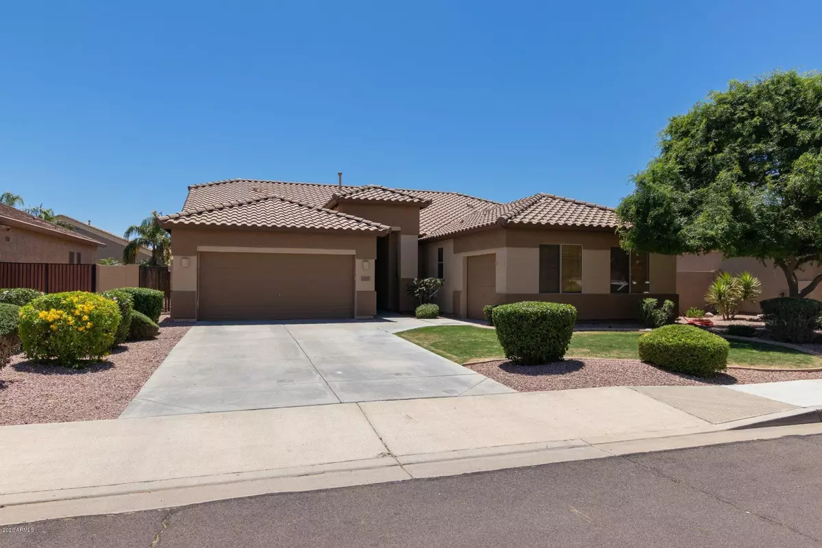 Peoria, AZ 85383,7427 W TETHER Trail