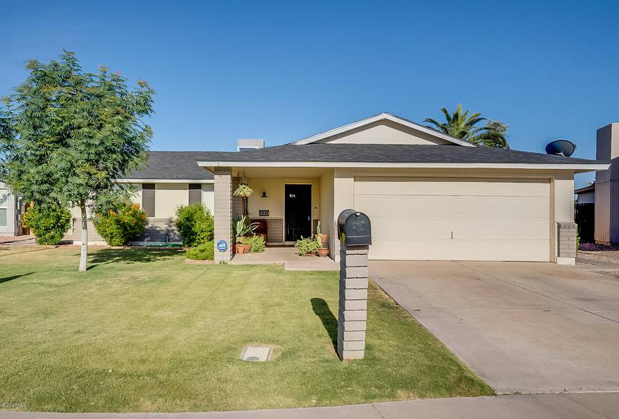 2003 N LOS ARBOLES Court, Chandler, AZ 85224