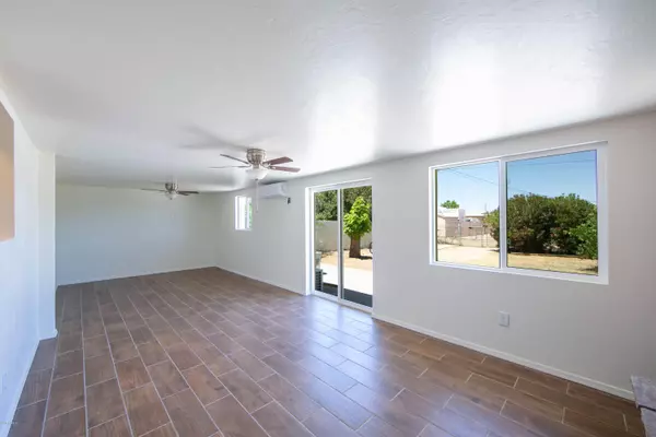 Sierra Vista, AZ 85635,43 W KAYETAN Drive