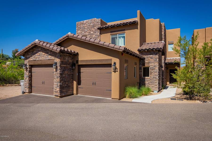 6145 E CAVE CREEK Road #103, Cave Creek, AZ 85331