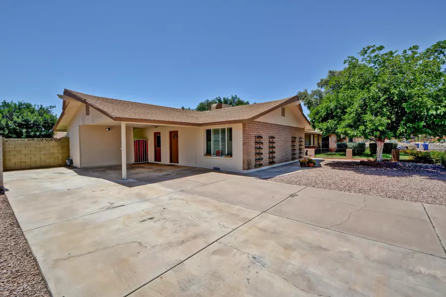 2537 E LA JOLLA Drive, Tempe, AZ 85282