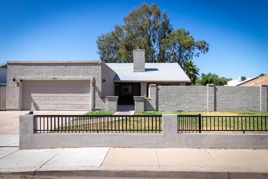 814 W TEMPLE Street, Chandler, AZ 85225