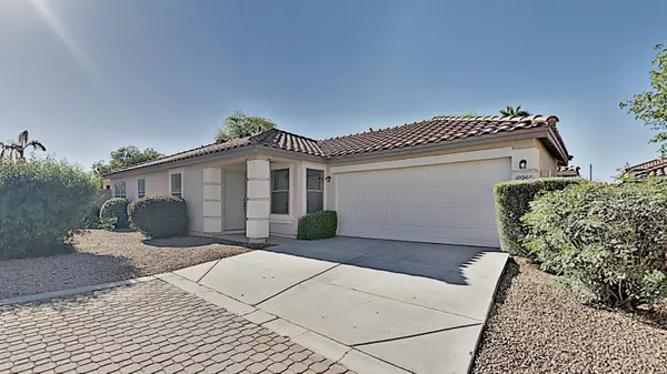 6084 S WILSON Drive, Chandler, AZ 85249