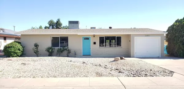 2211 W CORRINE Drive, Phoenix, AZ 85029