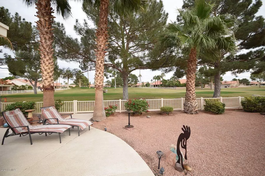 25439 S NOTTINGHAM Drive, Sun Lakes, AZ 85248