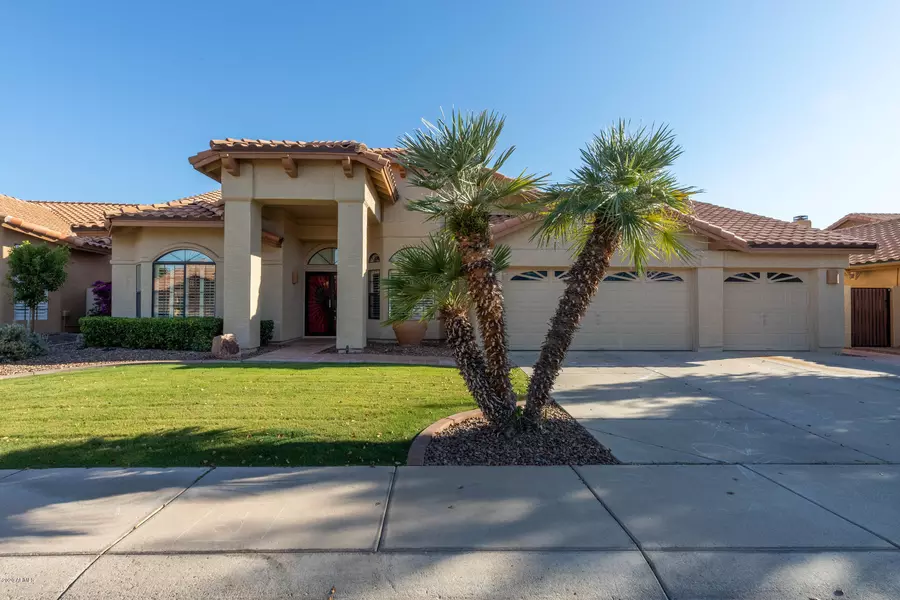 1625 W Desert Broom Drive, Chandler, AZ 85248