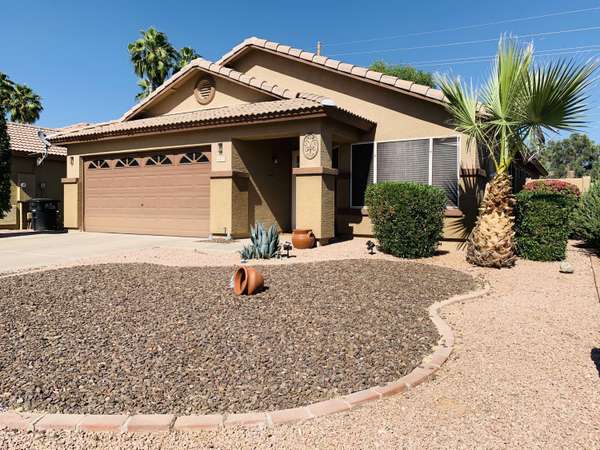 Gilbert, AZ 85234,627 N JOSHUA TREE Lane