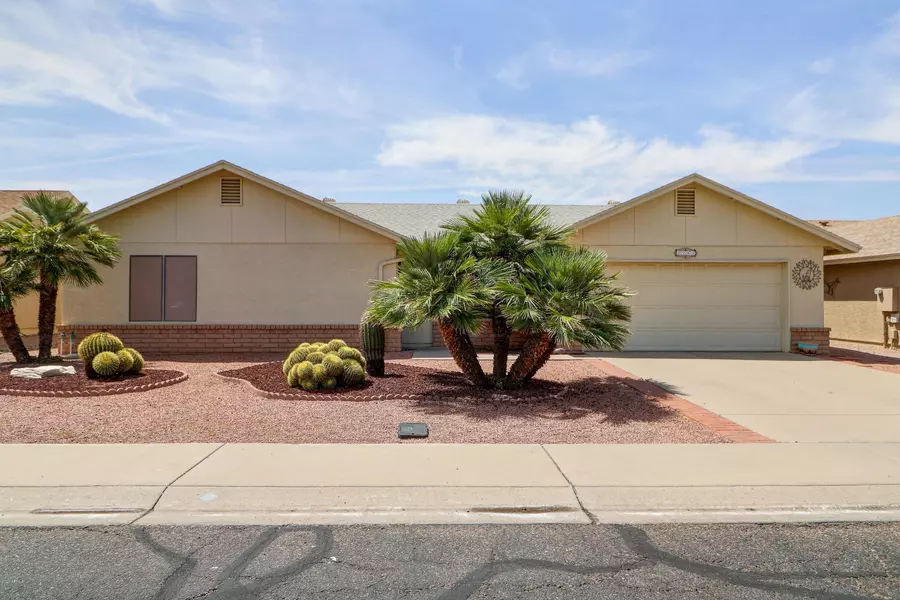 2242 LEISURE WORLD --, Mesa, AZ 85206