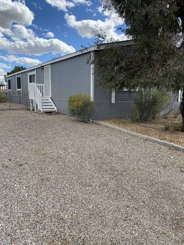 Bullhead City, AZ 86442,1114 AVENIDA DE LAS ESTRELLAS --