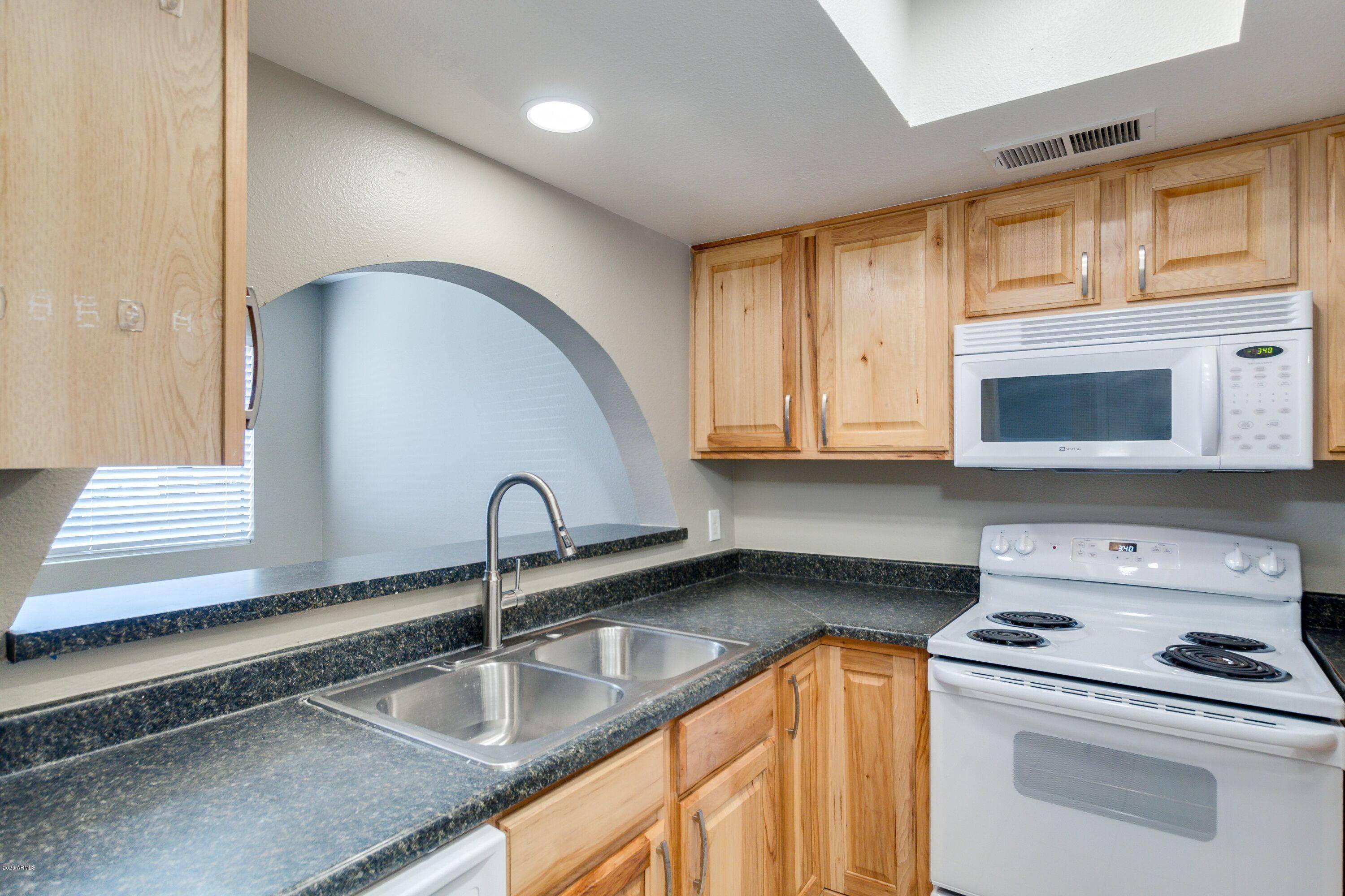 Tempe, AZ 85281,626 W 14TH Street