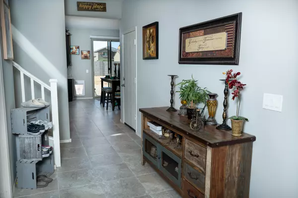 Tolleson, AZ 85353,12164 W PIONEER Street