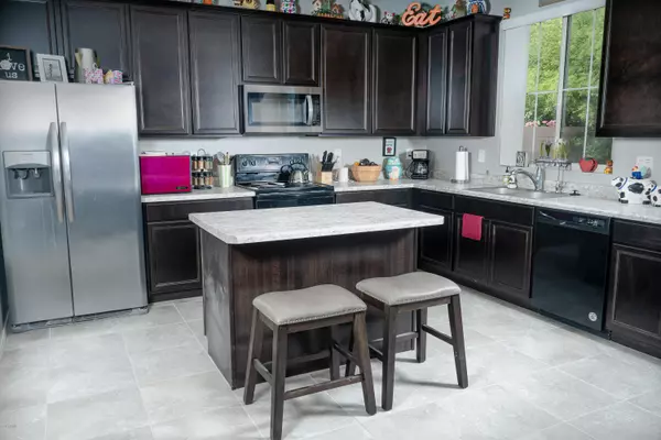 Tolleson, AZ 85353,12164 W PIONEER Street