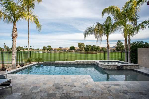 Mesa, AZ 85215,6202 E MCKELLIPS Road E #33