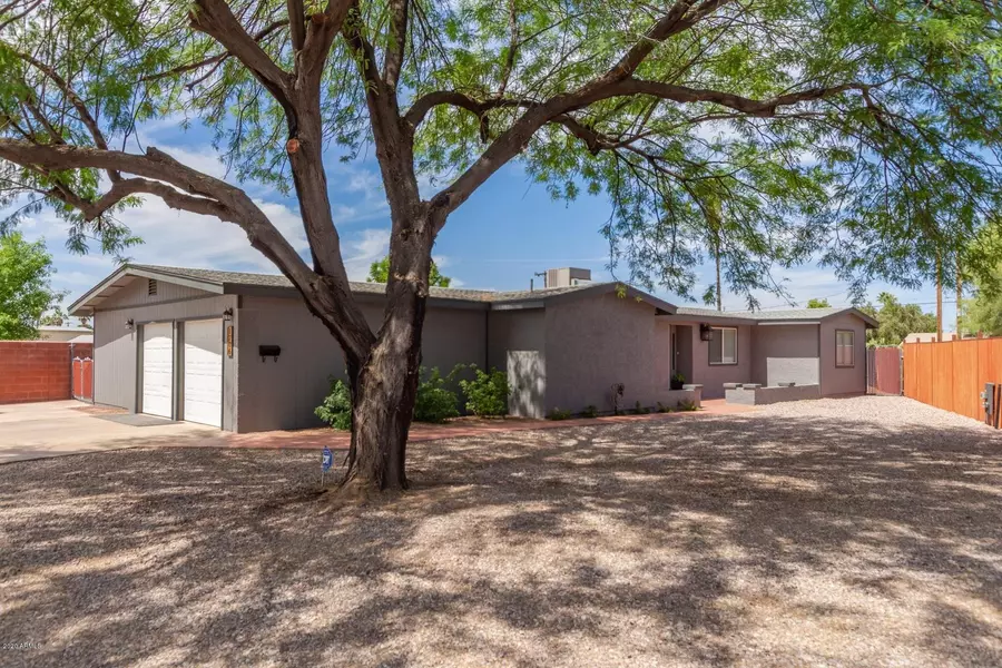 1706 N CHERRY --, Mesa, AZ 85201