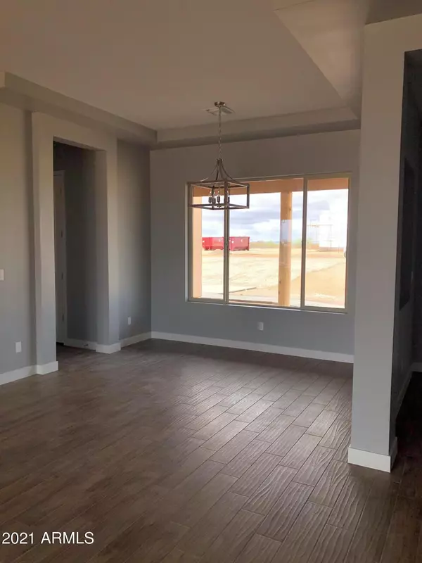 Wittmann, AZ 85361,30129 N 209TH Avenue