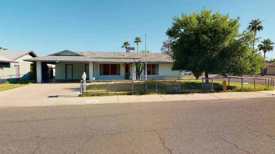 7924 W HEATHERBRAE Drive, Phoenix, AZ 85033