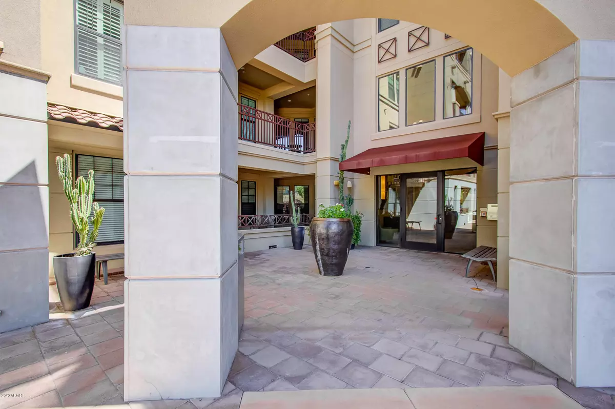 Paradise Valley, AZ 85253,7291 N SCOTTSDALE Road #2014