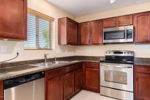 Tolleson, AZ 85353,10332 W GROSS Avenue