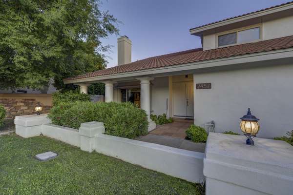 Scottsdale, AZ 85258,7457 E Raintree Court