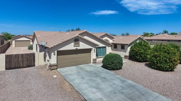 32093 N BUCKSKIN Road, San Tan Valley, AZ 85143