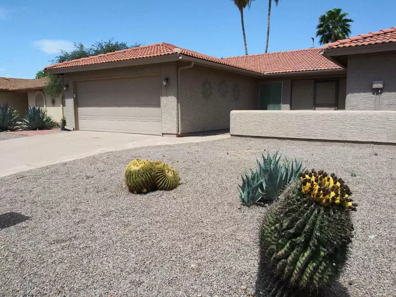 26417 S TRURO Drive, Sun Lakes, AZ 85248