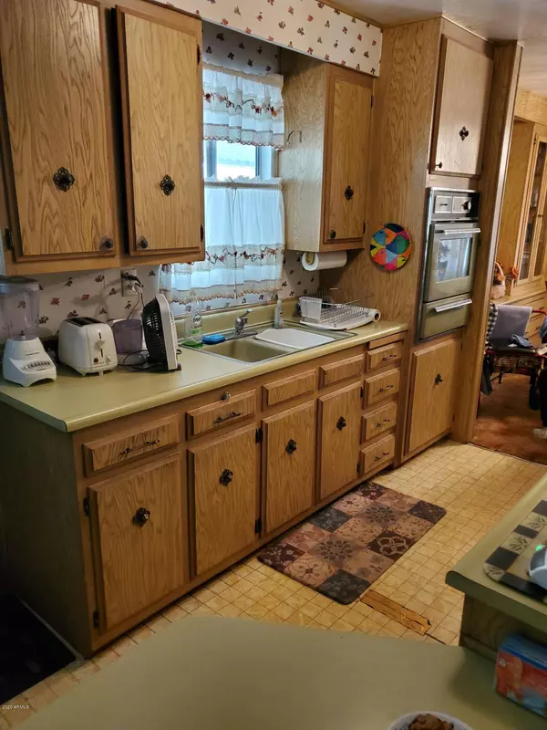 Tucson, AZ 85704,101 W RIVER Road #200