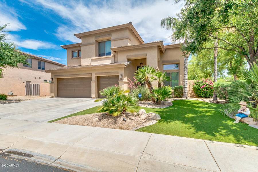 898 E Scorpio Place, Chandler, AZ 85249