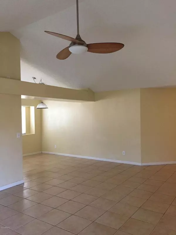 Glendale, AZ 85303,7133 W SIERRA VISTA Drive