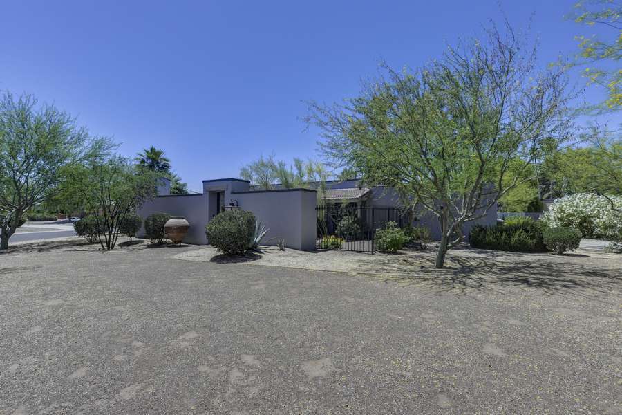 6543 E HEARN Road, Scottsdale, AZ 85254