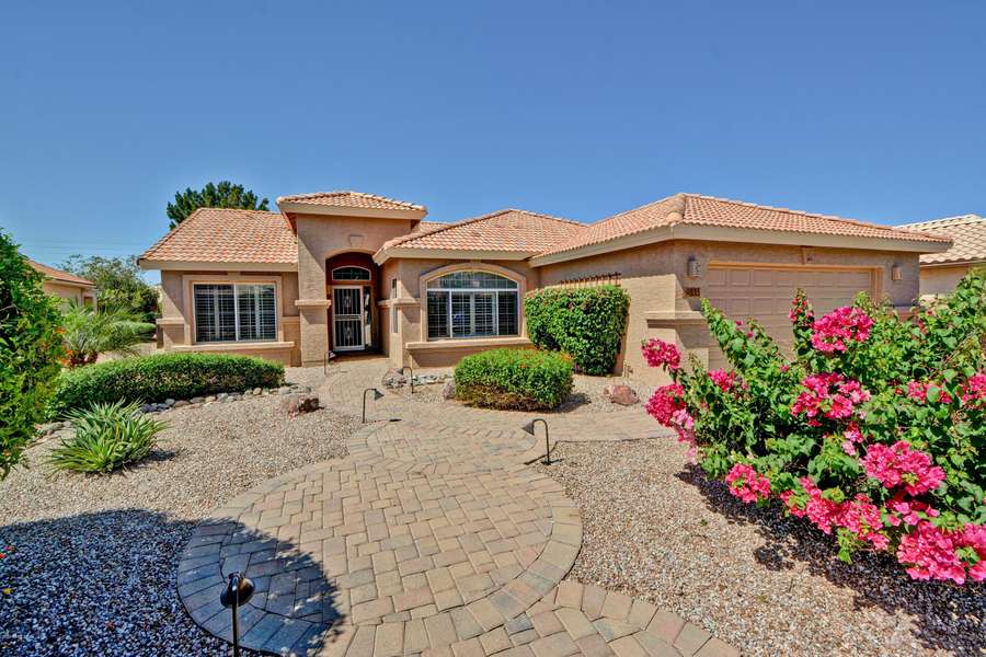 9035 E COOPERS HAWK Drive, Sun Lakes, AZ 85248