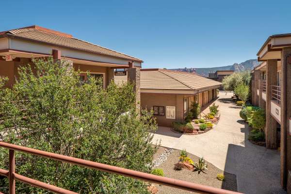 Sedona, AZ 86336,2155 W STATE ROUTE 89A -- #211