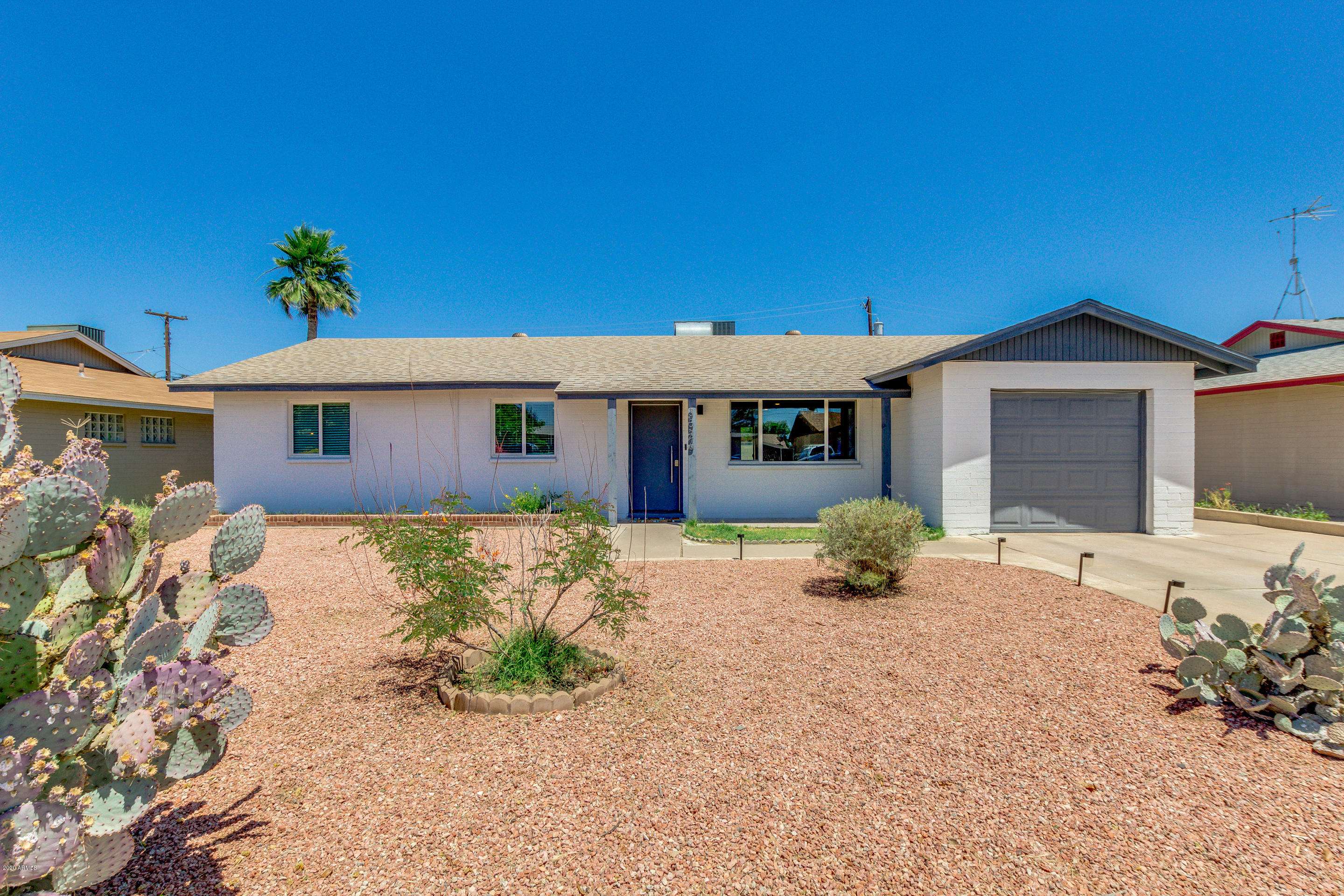 3526 W SELDON Lane, Phoenix, AZ 85051