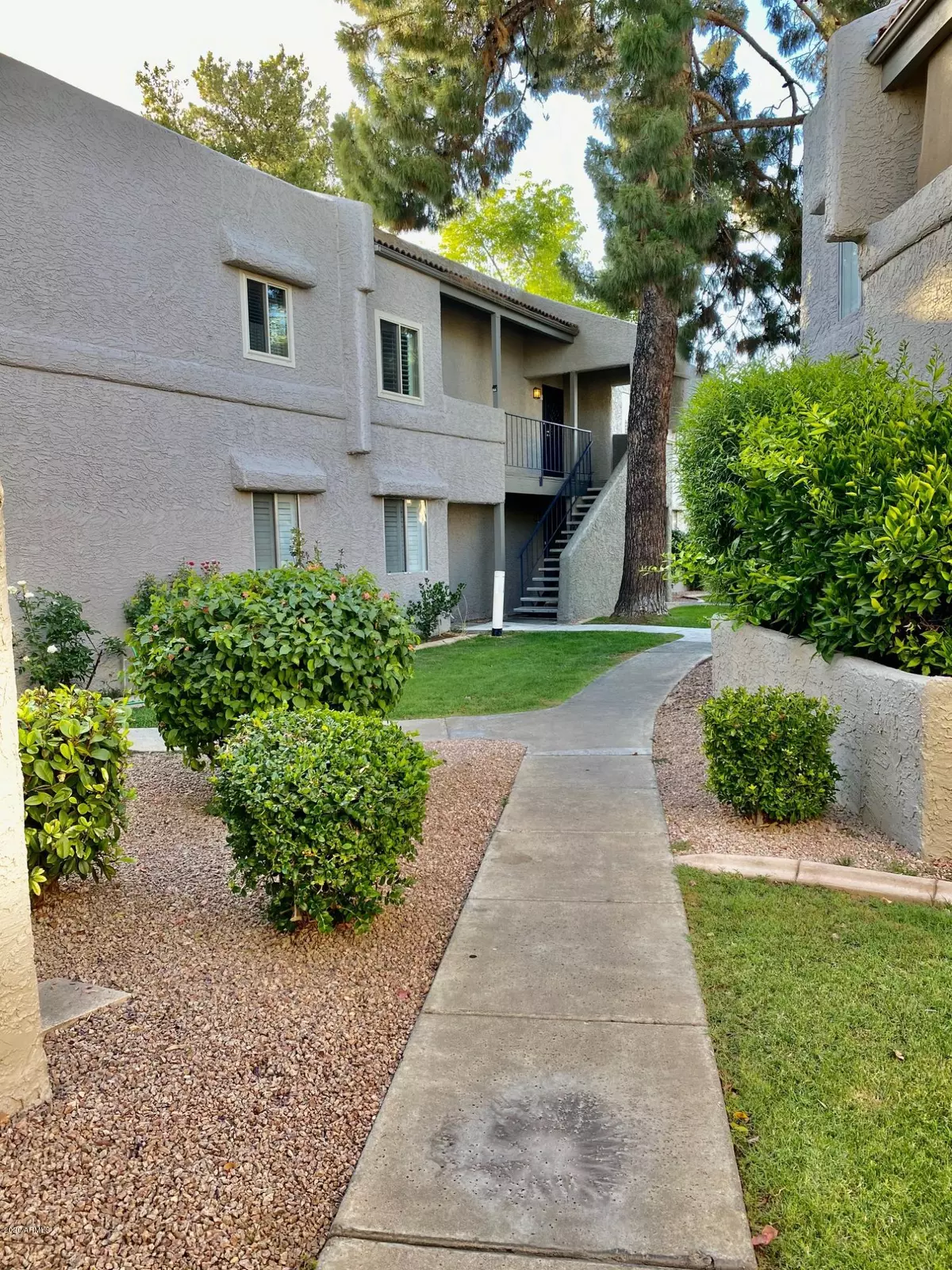 Phoenix, AZ 85032,4444 E PARADISE VILLAGE Parkway #142