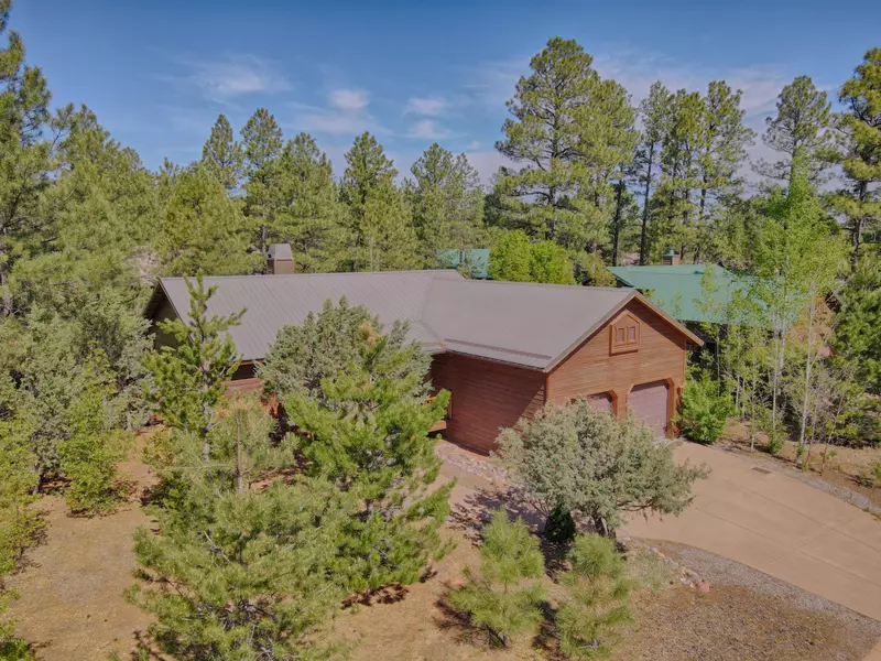 1320 S SPRUCE Lane, Show Low, AZ 85901