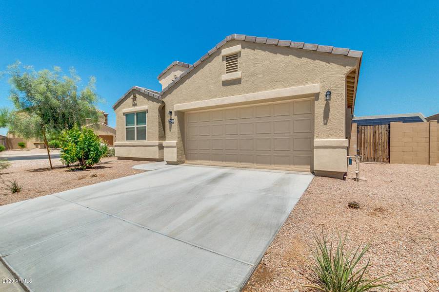 25450 W HEATHERMOOR Drive, Buckeye, AZ 85326