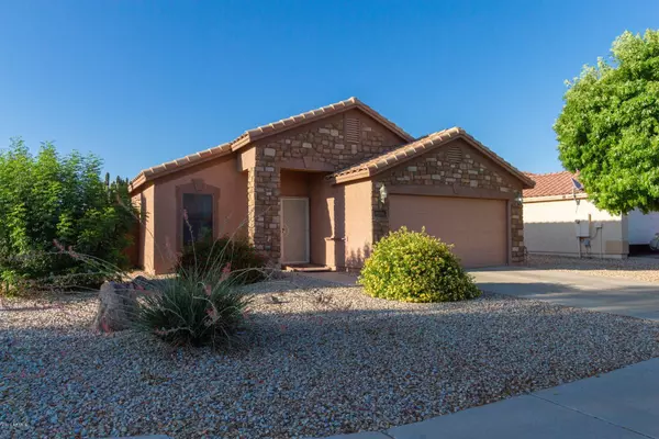 Surprise, AZ 85379,15870 W GELDING Drive