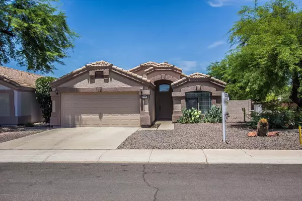 1776 E SARATOGA Street, Gilbert, AZ 85296