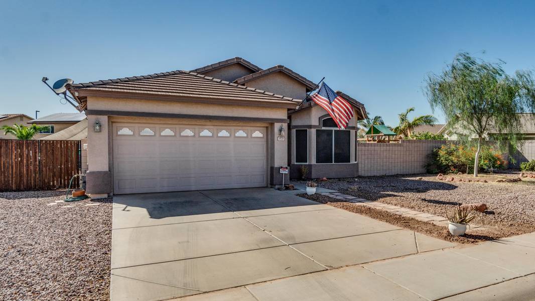 3570 S JOSHUA TREE Lane, Gilbert, AZ 85297