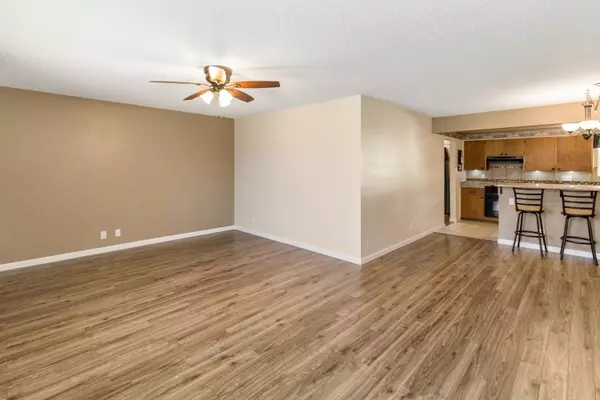 Casa Grande, AZ 85122,711 E Laurel Drive #8