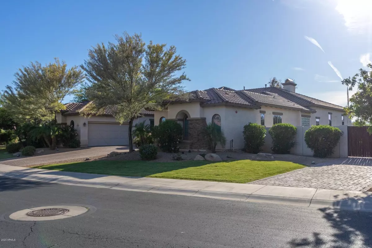 Litchfield Park, AZ 85340,4882 N BARRANCO Drive