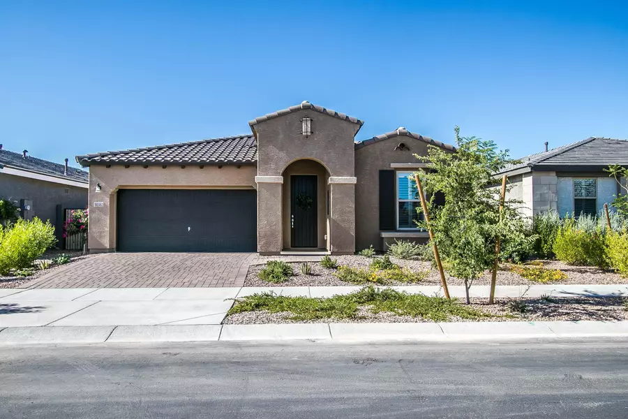 10302 E REVOLUTION Drive, Mesa, AZ 85212